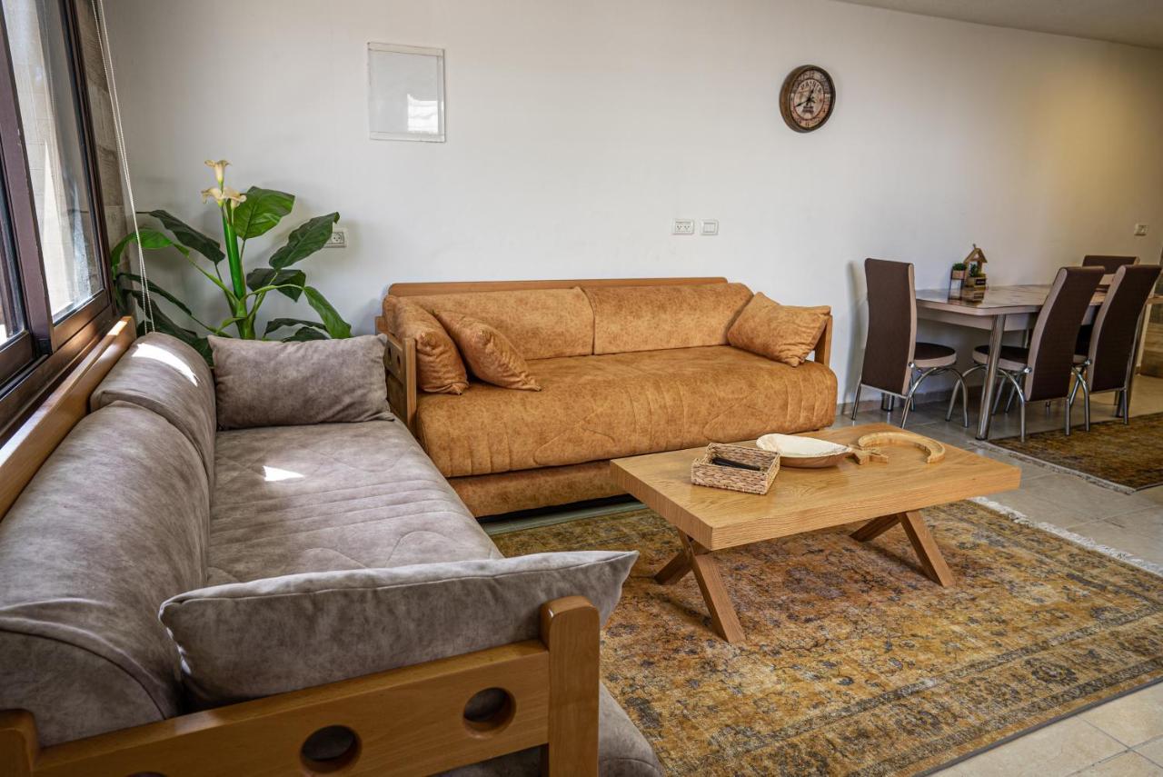 Apartamento Four Seasons Majdal Shams Exterior foto